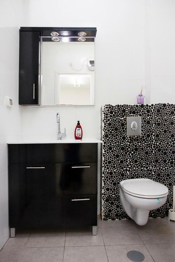 Apartment Dinara Bat Yam Exterior foto