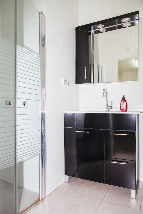 Apartment Dinara Bat Yam Exterior foto
